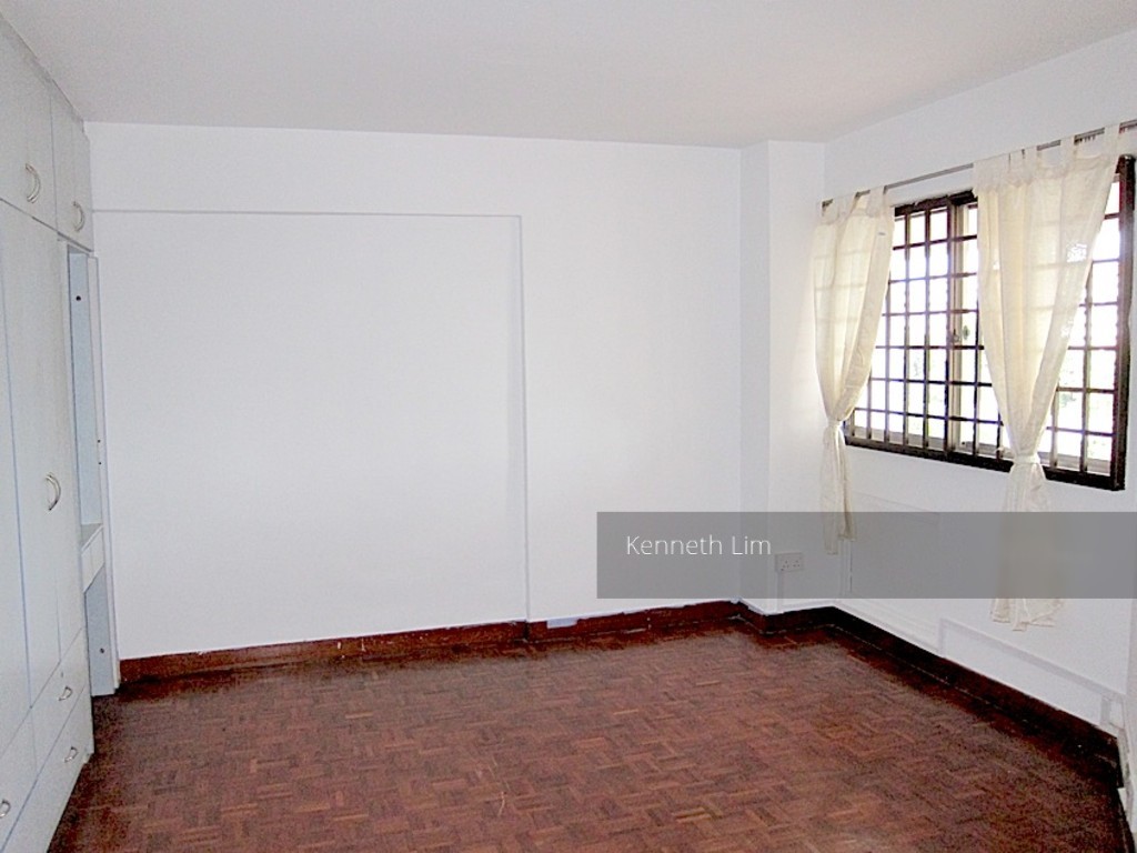 Tampines Court (Enbloc) (D18), Condominium #121114802